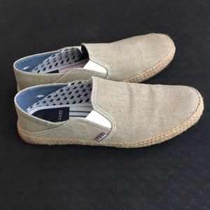 Ben Sherman Slip on size 9